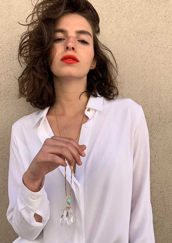 זהב+-טורקיז-דוגמנית